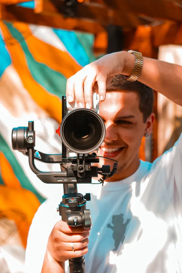 Gabriel Ize, equipe da Celebra (Vídeo & Design)