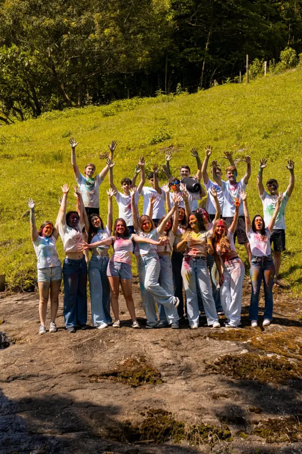 Ensaio pré-formatura e guerra de tintas do Terceirão · Sinodal Conventos 2025, foto 6